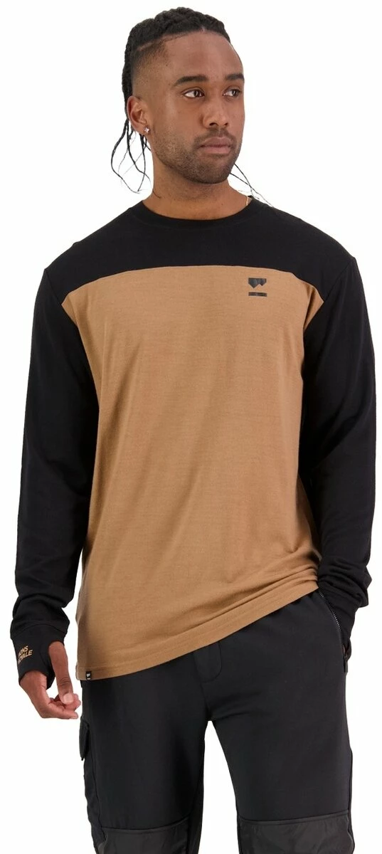 Mons Royale Yotei LS 4 Mons Royale Yotei LS - Image 2