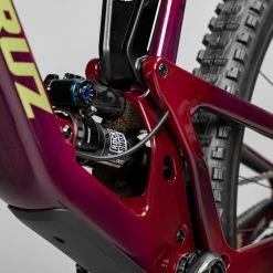 Santa Cruz Hightower 3 C R -Bikes Shop santa cruz hightower 3 c gx axs 410492 16 1