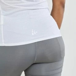 Craft Pro Dry Nanoweight SL - Women's Baselayer Shirt Sleeveless | Bike-Discount -Bikes Shop Craft Pro Dry Nanoweight SL Damen Funktionsunterhemd 1908853 900000 3 8 1280x1280