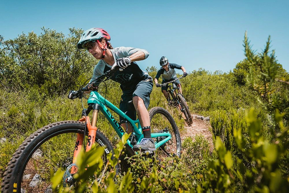 Dirtlej Mountee - Women's MTB Long Sleeve Jersey MTB Jersey Long Sleeve | Bike-Discount 8 Dirtlej Mountee - Women's MTB Long Sleeve Jersey MTB Jersey Long Sleeve | Bike-Discount - Image 6