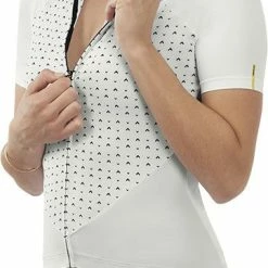 Mavic Sequence - Women's Jersey Jerseys Short-sleeved | Bike-Discount 11 Mavic Sequence - Women's Jersey Jerseys Short-sleeved | Bike-Discount -Bikes Shop Mavic Sequence Damen Trikot C19608 4 1280x1280