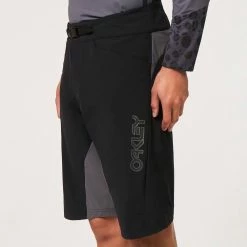 Oakley Seeker '75 Short - MTB Shorts MTB Shorts | Bike-Discount -Bikes Shop Oakley FOA404423 02E Seeker75Short MTBShorts 3 1280x1280