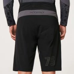 Oakley Seeker '75 Short - MTB Shorts MTB Shorts | Bike-Discount -Bikes Shop Oakley FOA404423 02E Seeker75Short MTBShorts 4 1280x1280