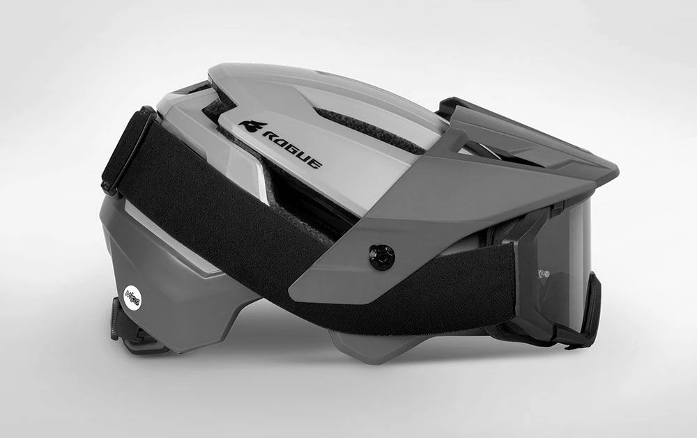 Bluegrass Rogue Core MIPS - MTB Helmet MTB Helmets | Bike-Discount 7 Bluegrass Rogue Core MIPS - MTB Helmet MTB Helmets | Bike-Discount - Image 5